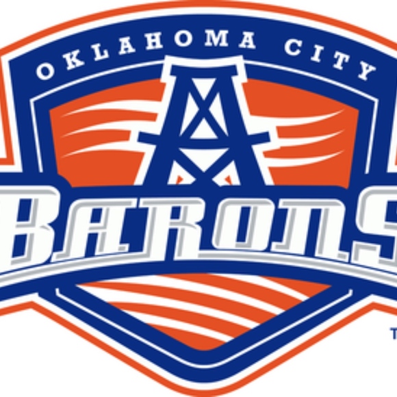 Meet your Posher, Kris - Picture 2 of 3